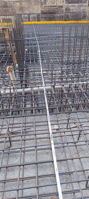 Döşeme demirine elektrik borusu döşenmesi